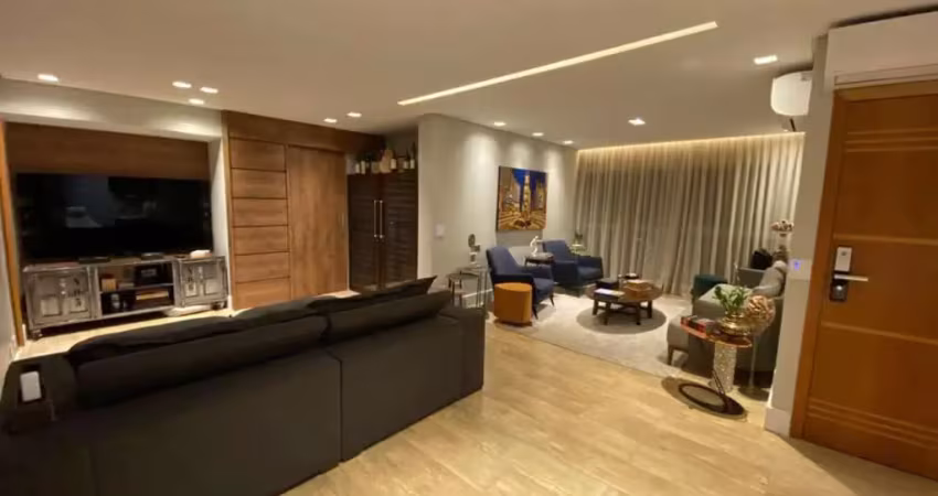 Apartamento com 4 dormitórios 2 vagas a venda em moema