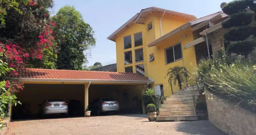 CONDOMÍNIO IOLANDA - Casa com 4 dormitórios 14 vagas a venda no Condomínio Iolanda