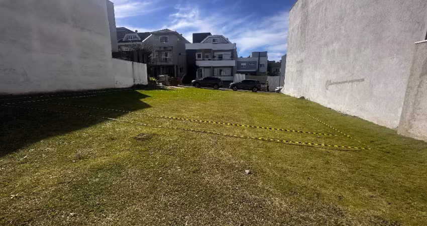 Terreno em condomínio fechado à venda na Rua Ângelo Bresegnello, 422, Bairro Alto, Curitiba
