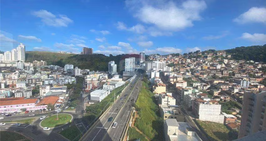Conjunto de 2 salas com 2 vagas de garagem , com 81 m² cada total de 162 m² de salão no Trade Office para venda no Cascatinha - Juiz de Fora.