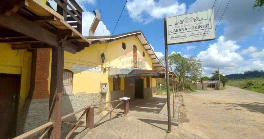 Restaurante para locação no entroncamento da Rodovia 040 sentido Rio de Janeiro/ km 790, com a Estrada de acesso a Torreões/Humaitá.