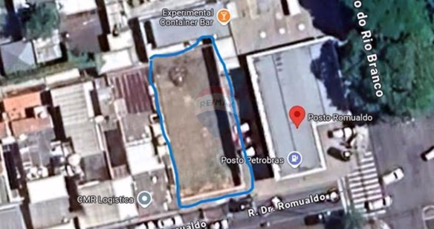 Terreno no centro para locação - 324 m² ao lado do posto Romualdo esquina com Av. Rio Branco