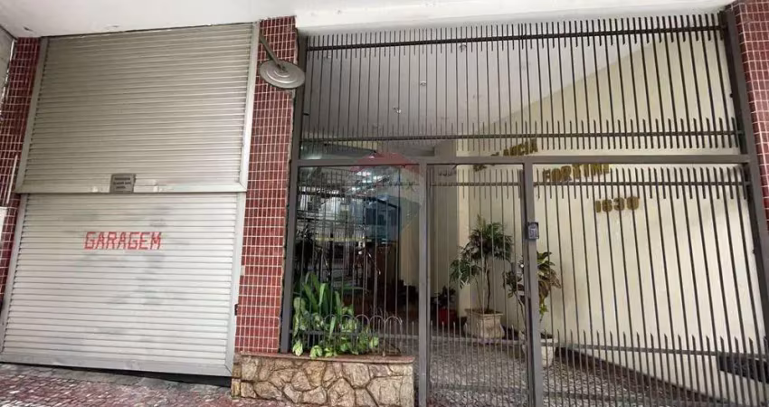 Apartamento para locação  1 quarto e sala com garagem ao lado do colégio dos jesuítas