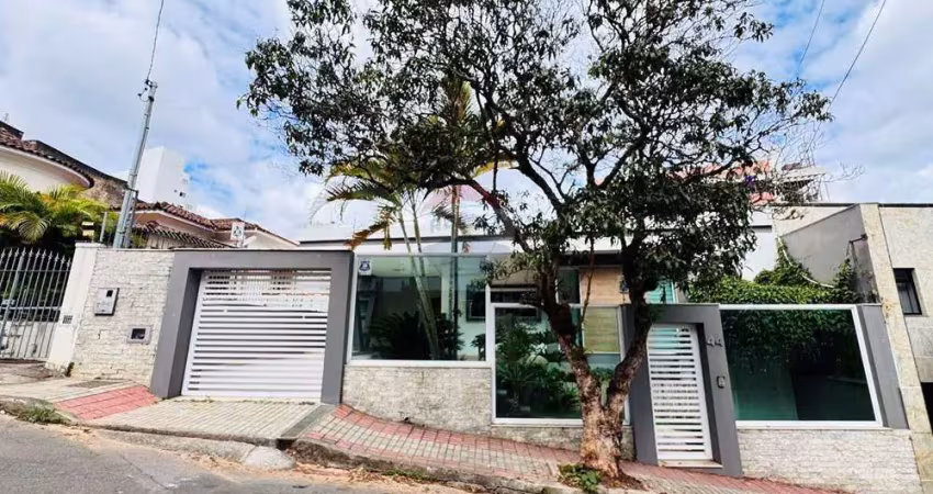 Alugue sua casa dos sonhos no bom pastor, 3 quartos, área gourmet e muito conforto, 3 vagas de garagem.