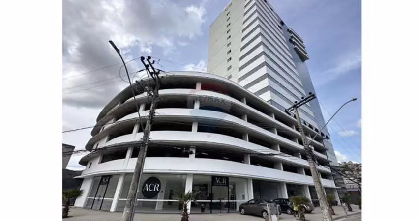 Sala comercial no grand tower. espaço moderno, coletivo e funcional