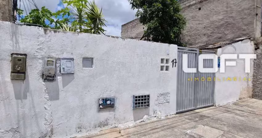 Terreno à venda na Praça do Centenário, 17, Campo Limpo, Feira de Santana