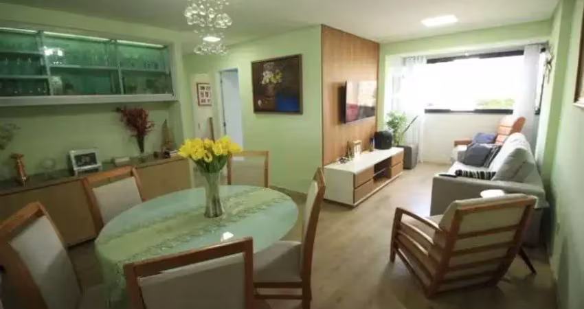 Venda apartamento com 97m2- 03 quartos- 01 suíte-armários-02 garagens- edf. pison-parnamirim