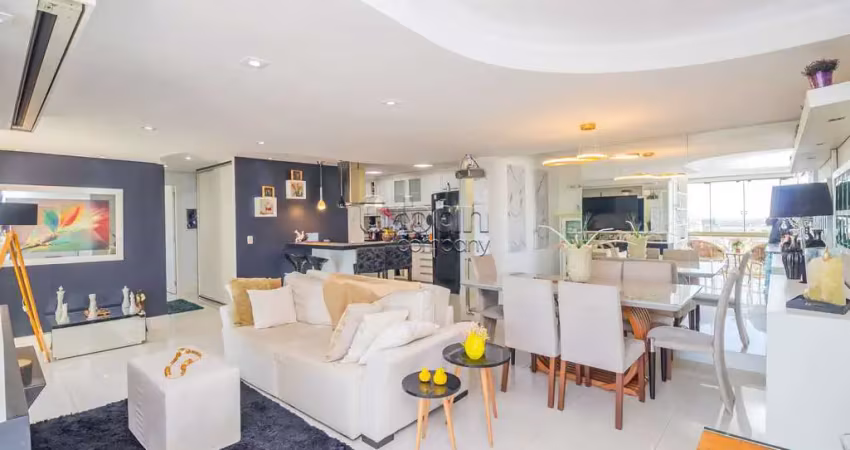 Apartamento com 3 quartos à venda na Avenida Grécia, 1050, Passo da Areia, Porto Alegre