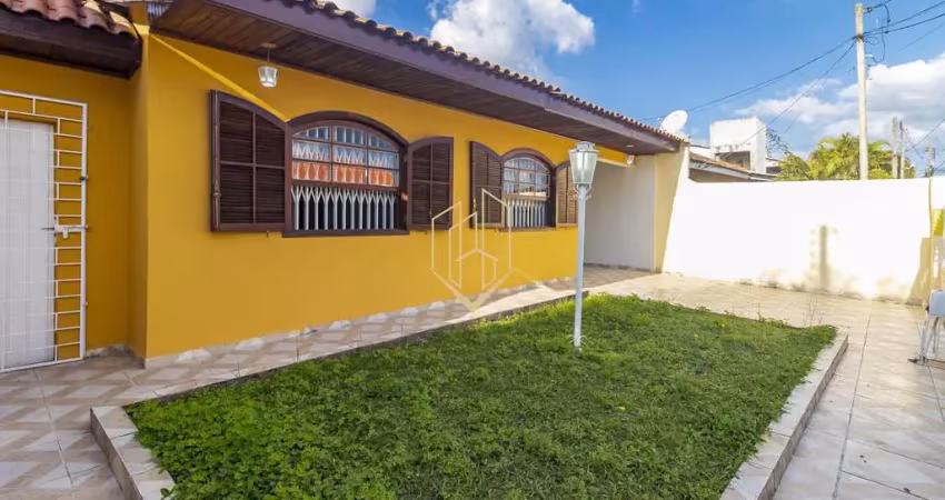 Casa com 3 quartos à venda na Rua Pedro Saturnino, 73, Uberaba, Curitiba