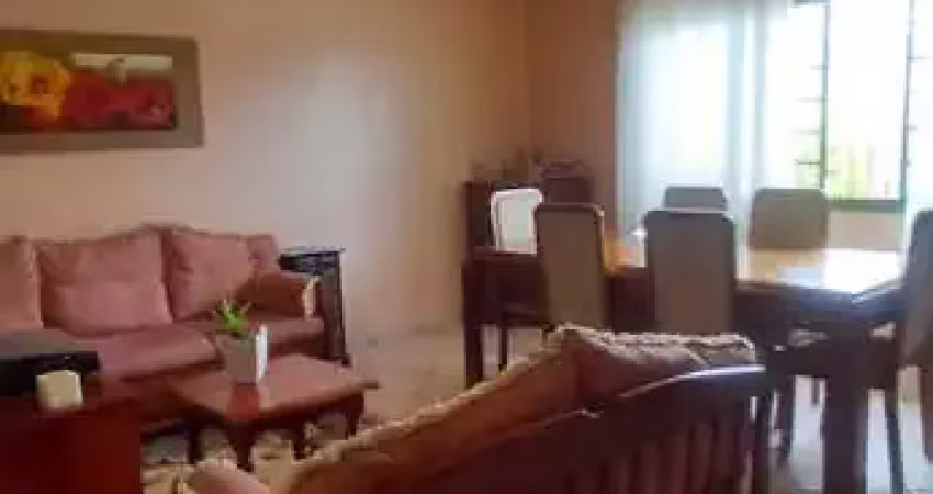 Casa à venda no bairro colinas de santa bárbara - pouso alegre/mg