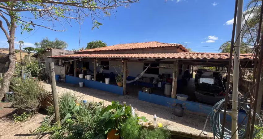 Chácara / sítio com 3 quartos à venda na Zona Rural, Abadiânia 