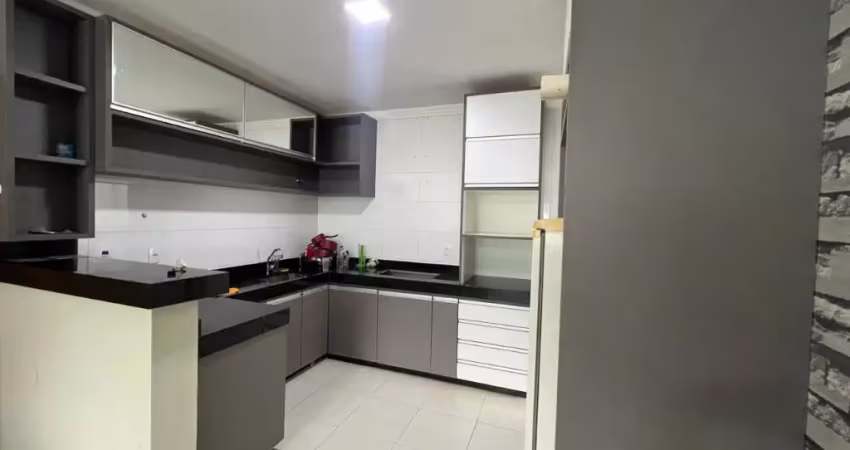 Vende-se lindo apartamento no condominio royal garden- anápolis, goiás