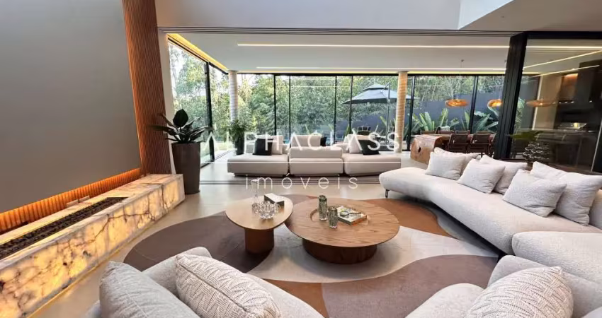 Casa com 5 quartos à venda na Rua Arles, Tamboré, Santana de Parnaíba