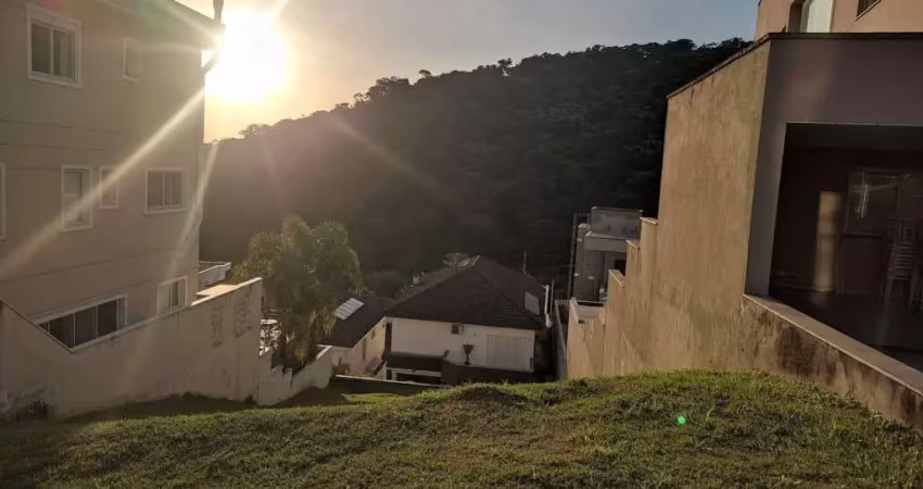 Excelente terreno para venda em condomínio fechado - valville - alphaville