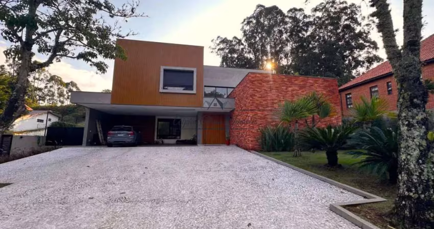 Casa com 4 quartos à venda na Avenida Marília, Residencial Tamboré, Barueri