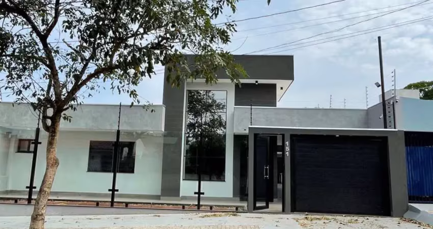 Casa com 3 quartos à venda na Rua Ermelindo Leão, 151, Zona 05, Maringá