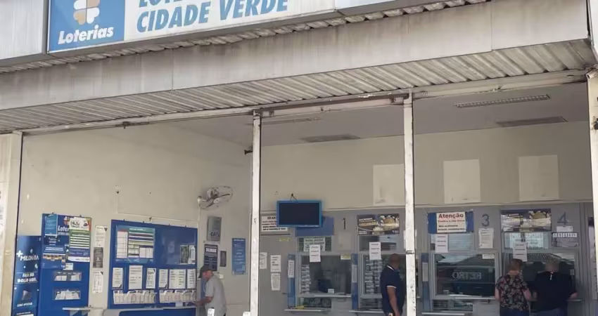 Ponto comercial com 1 sala à venda na Avenida Brasil, Zona 03, Maringá