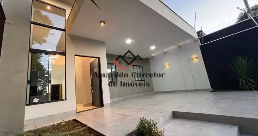 Casa com 3 quartos à venda na Rua Pioneiro Grigori Parandiuc, Residencial Moreschi, Maringá