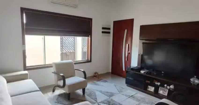 Casa para venda em boituva, centro, 3 dormitórios, 1 suíte, 1 banheiro, 2 vagas