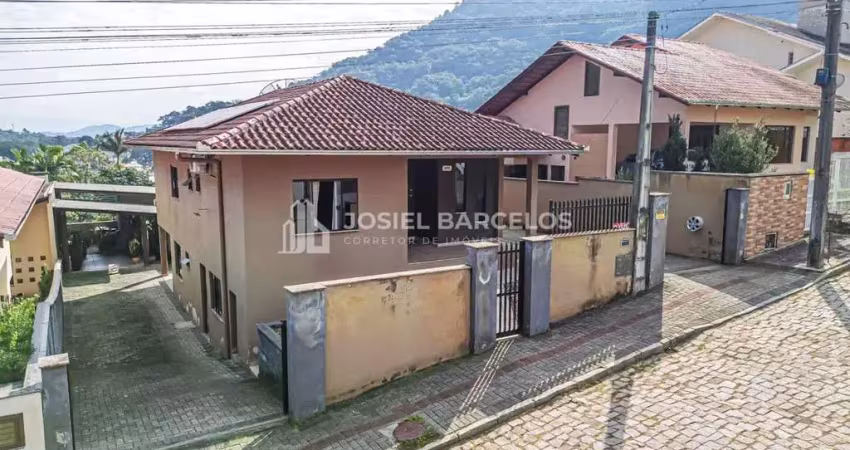 Casa com 5 quartos à venda no Estados, Indaial 