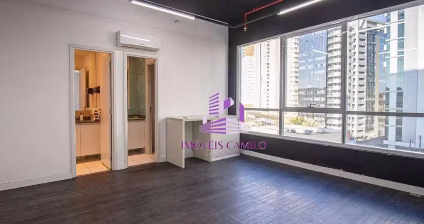 Sala comercial para alugar na Avenida Anápolis, 100, Bethaville I, Barueri