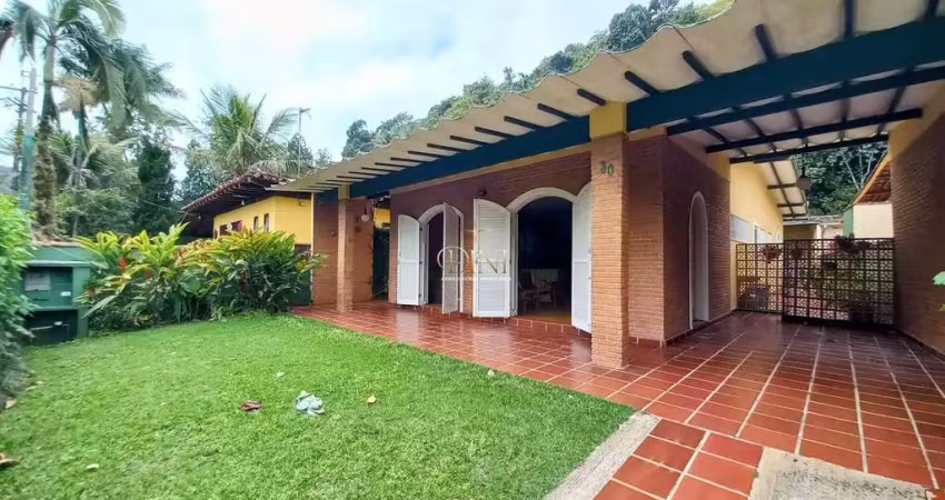 Casa a venda no condomínio albamar, 05 dormitórios, 03 vagas de garagem e lazer