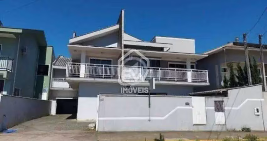Sobrado com sala comercial à venda em guaramirim, sc