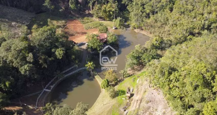 Chácara com área total de 31.713m² em massaranduba, sc