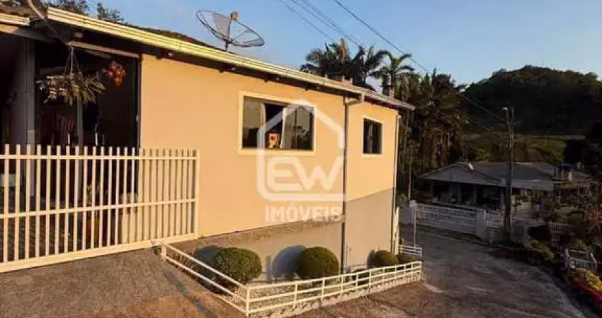 Casa com 3 quartos à venda na Rua, 136, Centro, Massaranduba