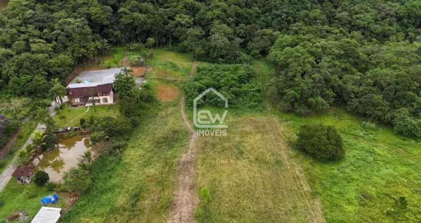 Chácara com área total de 55.000m² em schroeder, sc