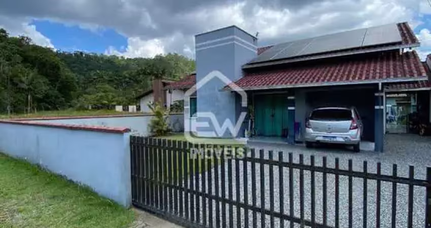 Casa com 3 quartos à venda na Rua, 804, Centro, Massaranduba