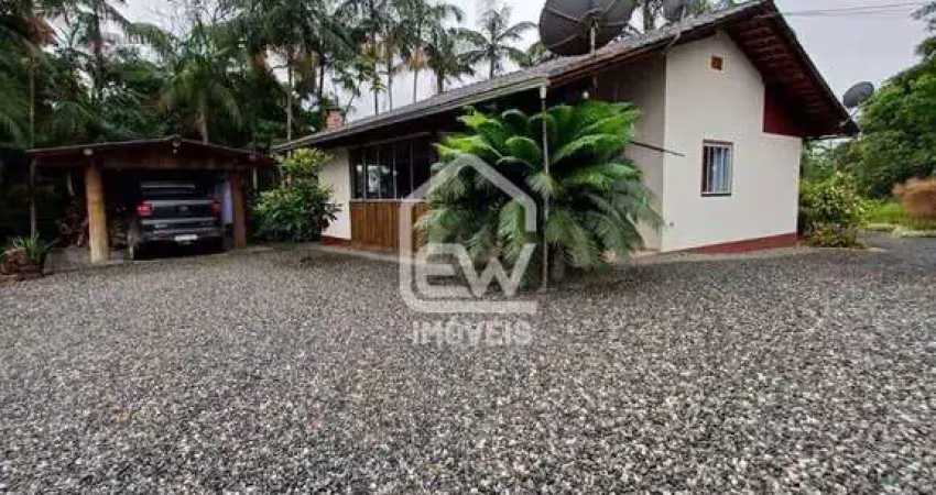 Chácara com área total de 20.000m² em schroeder, sc