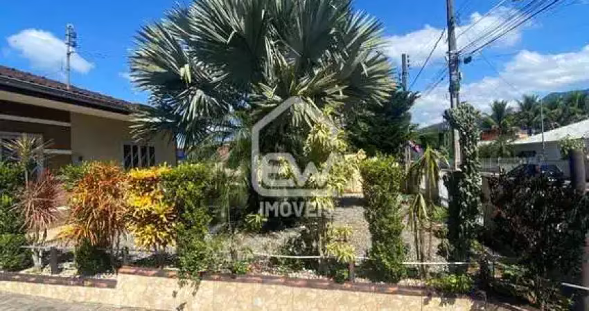 Duas casas em um terreno de 675m² em guaramirim, sc