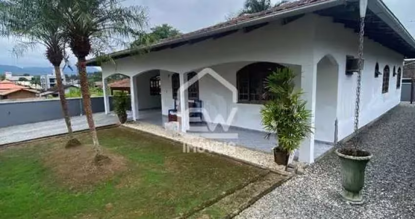 Casa com 3 quartos à venda na Rua, 350, Centro, Massaranduba