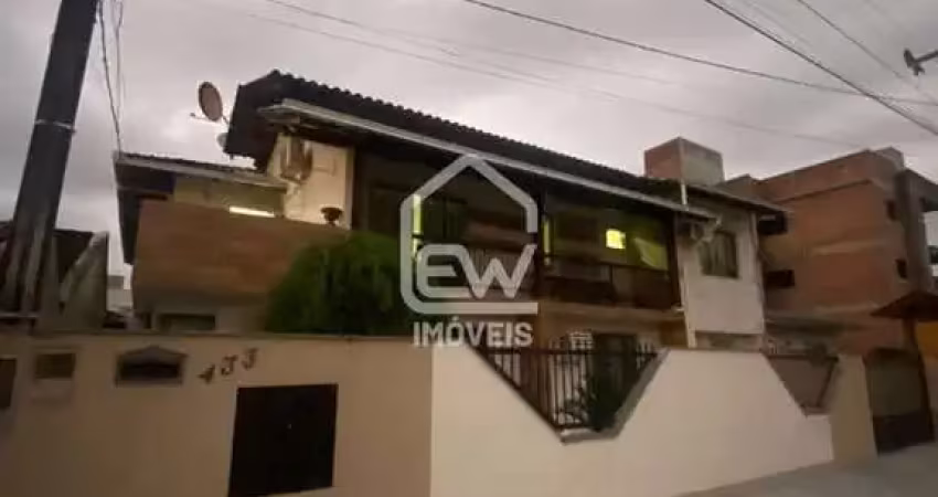 Casa com 4 quartos à venda na Rua, 8634, Centro, Massaranduba