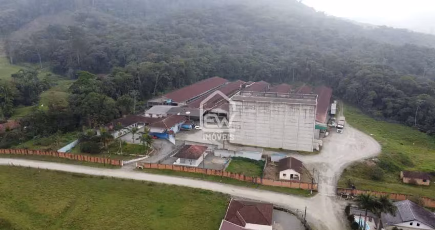 Imóvel comercial com área total de 60.000m² em joinville, sc