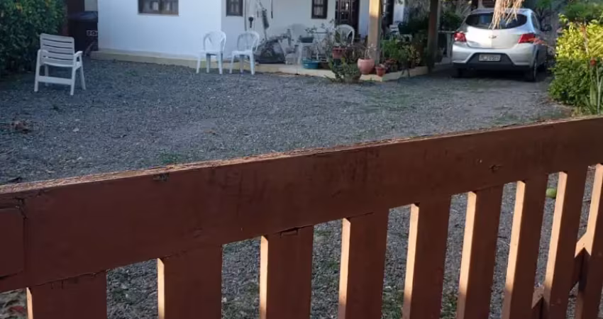 Casa em condomínio fechado com 3 quartos à venda na Condominio Paraíso guarajuba, 82, Guarajuba, Camaçari