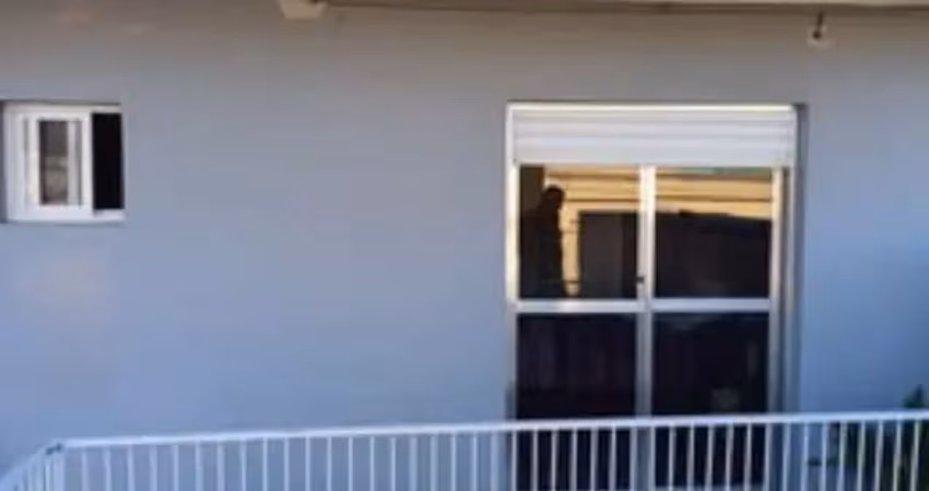 Vende-se sobradp zona santa terezinha, 3 dormitórios