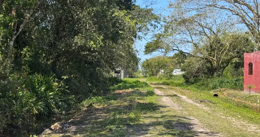 Terreno com escritura à 5 minutos do mar em itanhaém, no gaivota
