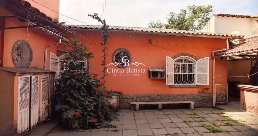 Casa para venda em volta redonda, vila santa cecília, 5 dormitórios, 1 suíte, 4 banheiros, 4 vagas