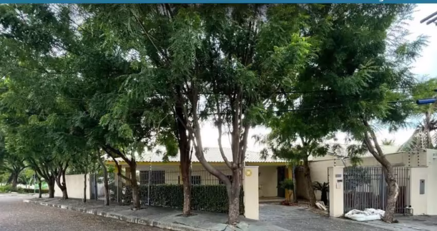 Casa com 3 quartos à venda na Rua Doze, Jardim Califórnia, Cuiabá