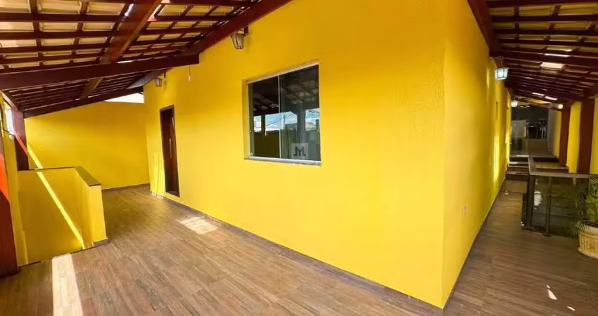Casa com 3 quartos e entrada independente para alugar no bairro diamante – 180m²
