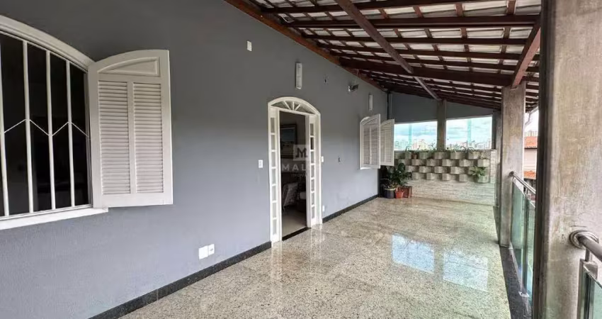 Casa com 4 quartos para alugar no Padre Eustáquio, Belo Horizonte 