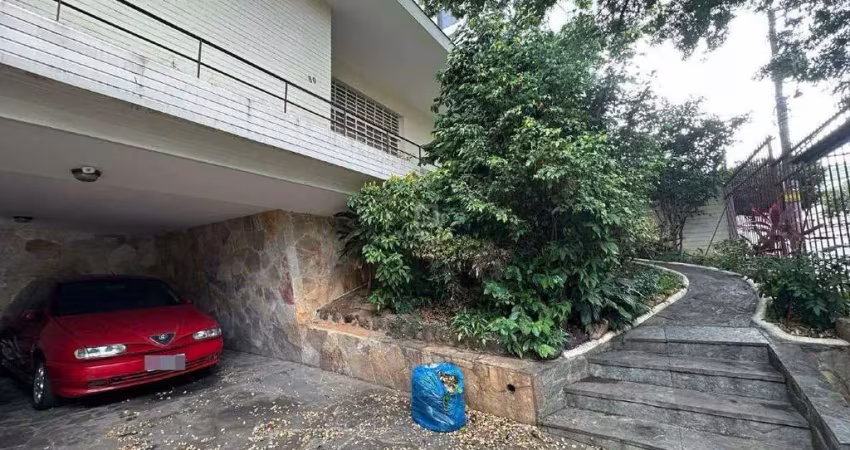 Casa com 4 quartos para alugar em Gutierrez, Belo Horizonte 