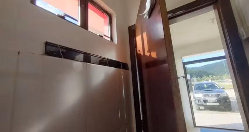 Sala comercia na marginal oeste várzea do ranchinho