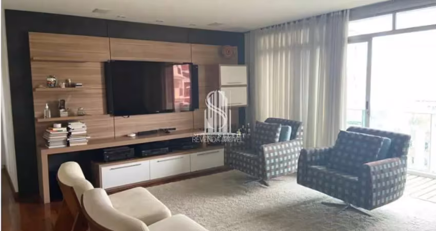 Apartamento no condomínio patricia em campo belo com 203m2 3 dormitórios 2 vagas de garagem. condomí