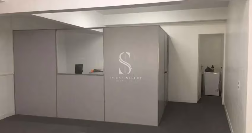 Conjunto   comercial  500,00m²   com quatro vagas , cinco salas, um banheiro, uma cozinha  em sumaré