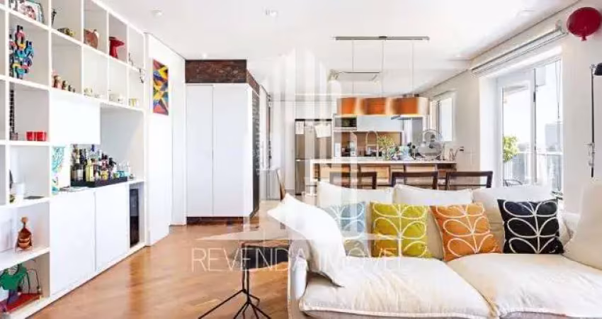Apartamento duplex alto padrão no itaim bibi de 155m² com 2 suítes e 2 vagas à venda.