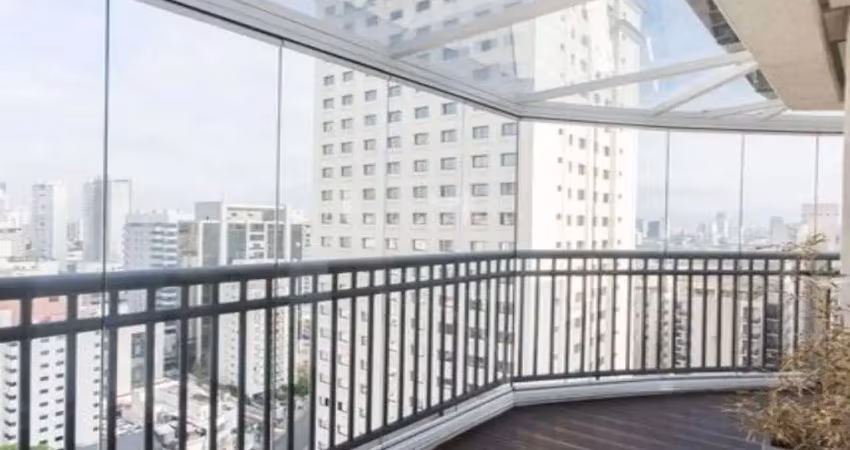 Cobertura duplex alto padrão na vila olímpia de 2 quartos com 2 vagas - 120m² à venda.