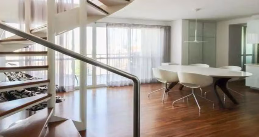 Apartamento duplex alto padrão na vila nova conceiçao de 1 suíte com 2 vagas - 104m² à venda.